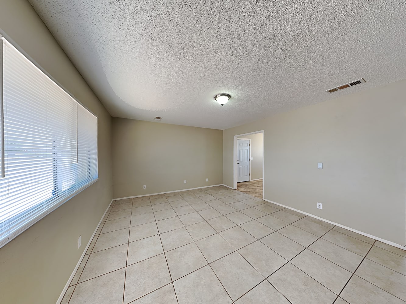 3314 W Aster Dr photo 5