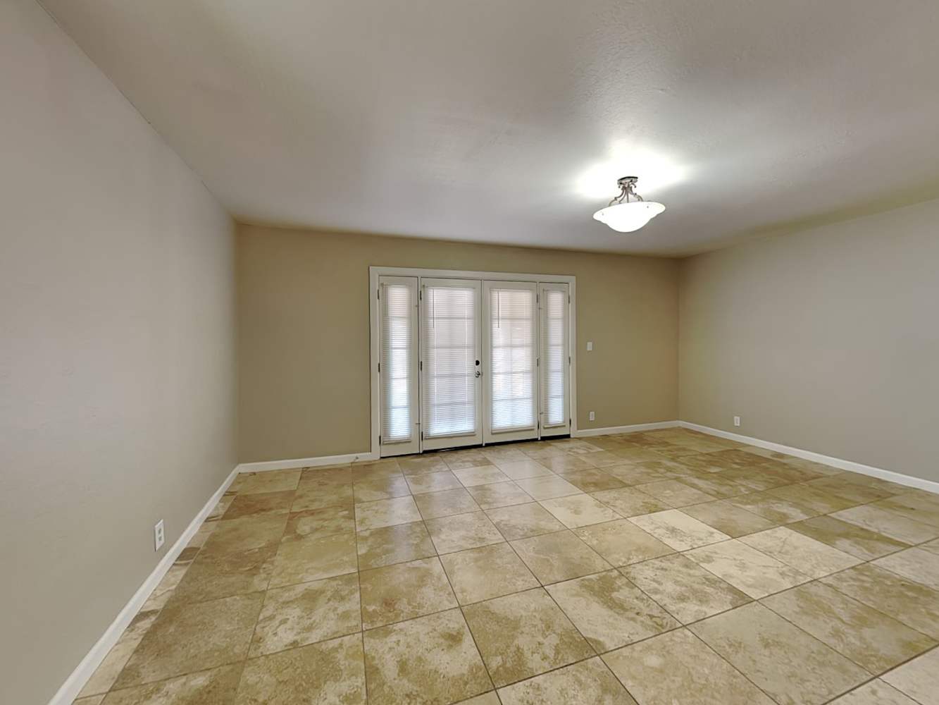 5003 E Virginia Ave photo 5
