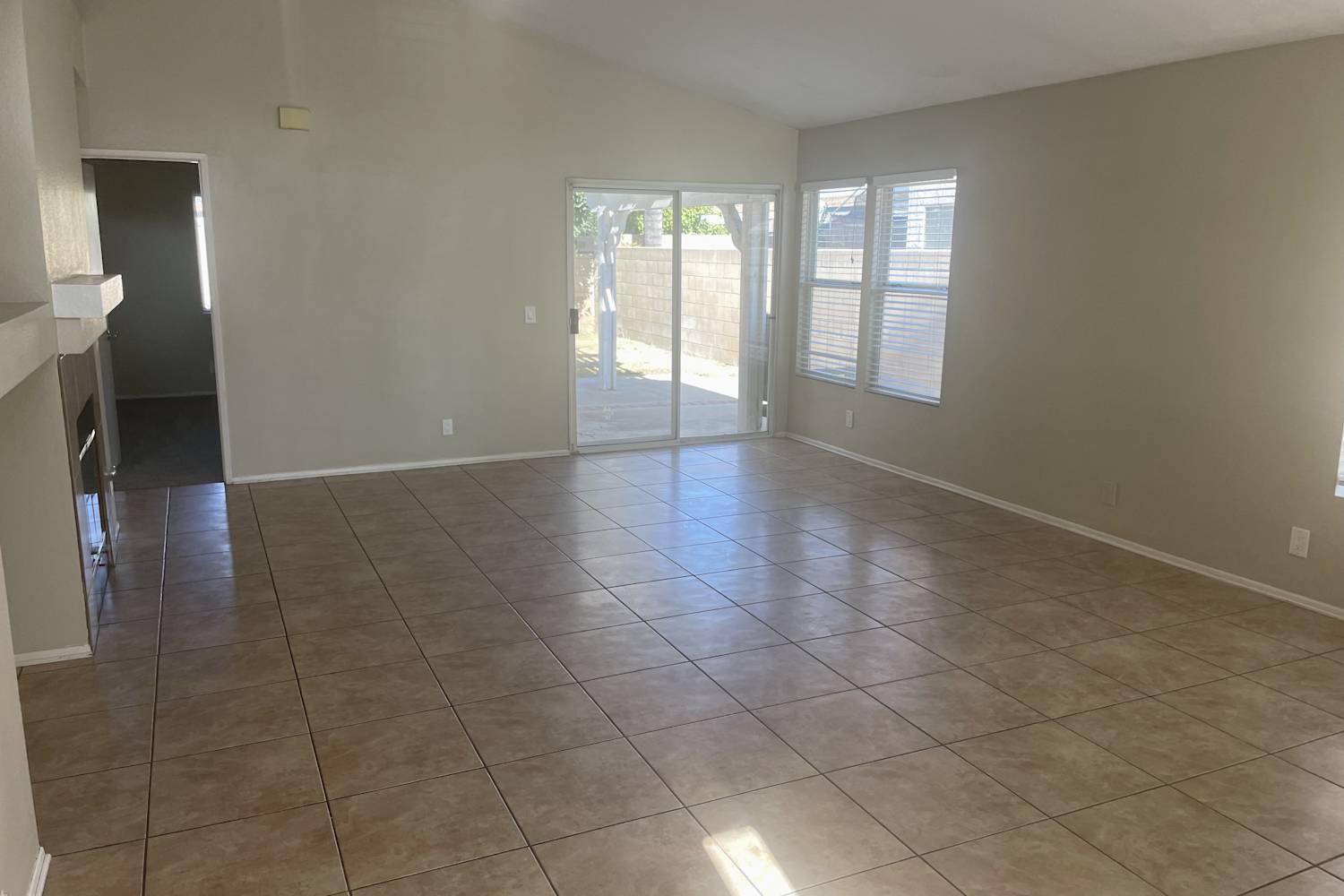 11008 San Pasqual Ave photo 4