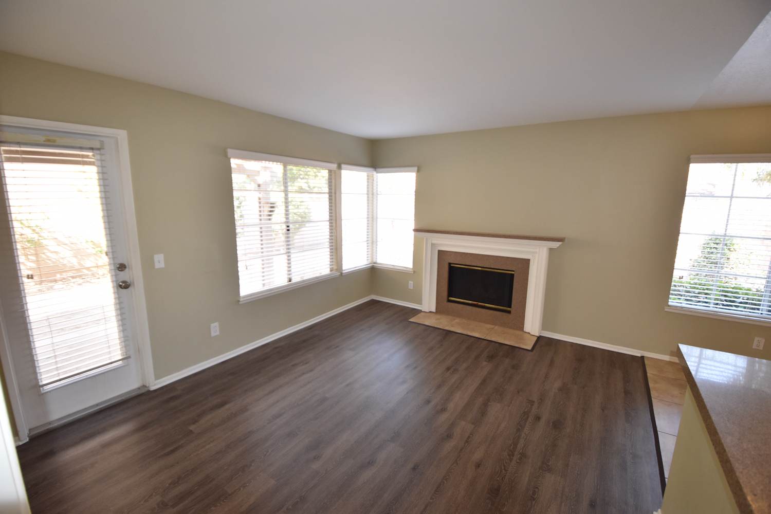 7333 Greenhaven Ave photo 4
