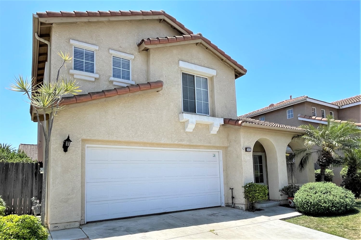 488 Vista del Sol photo 2