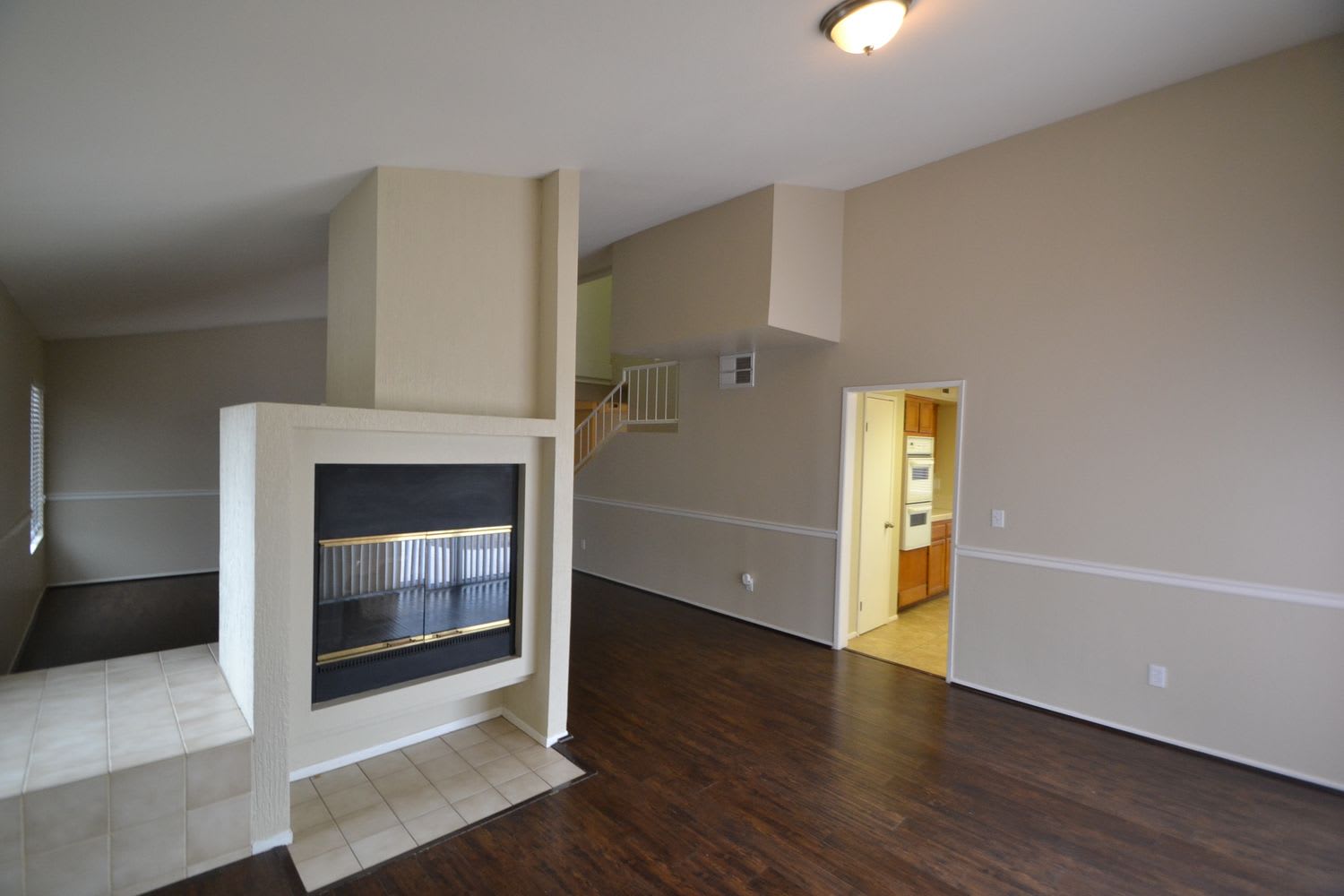 5319 Gardendale Ln photo 3