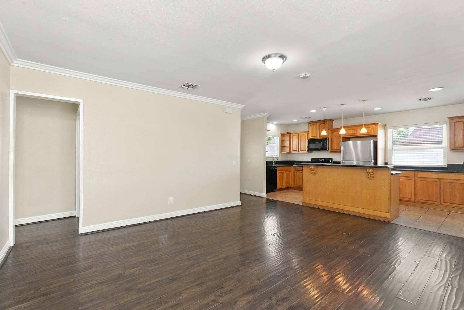 1448 Barford Ave photo 3