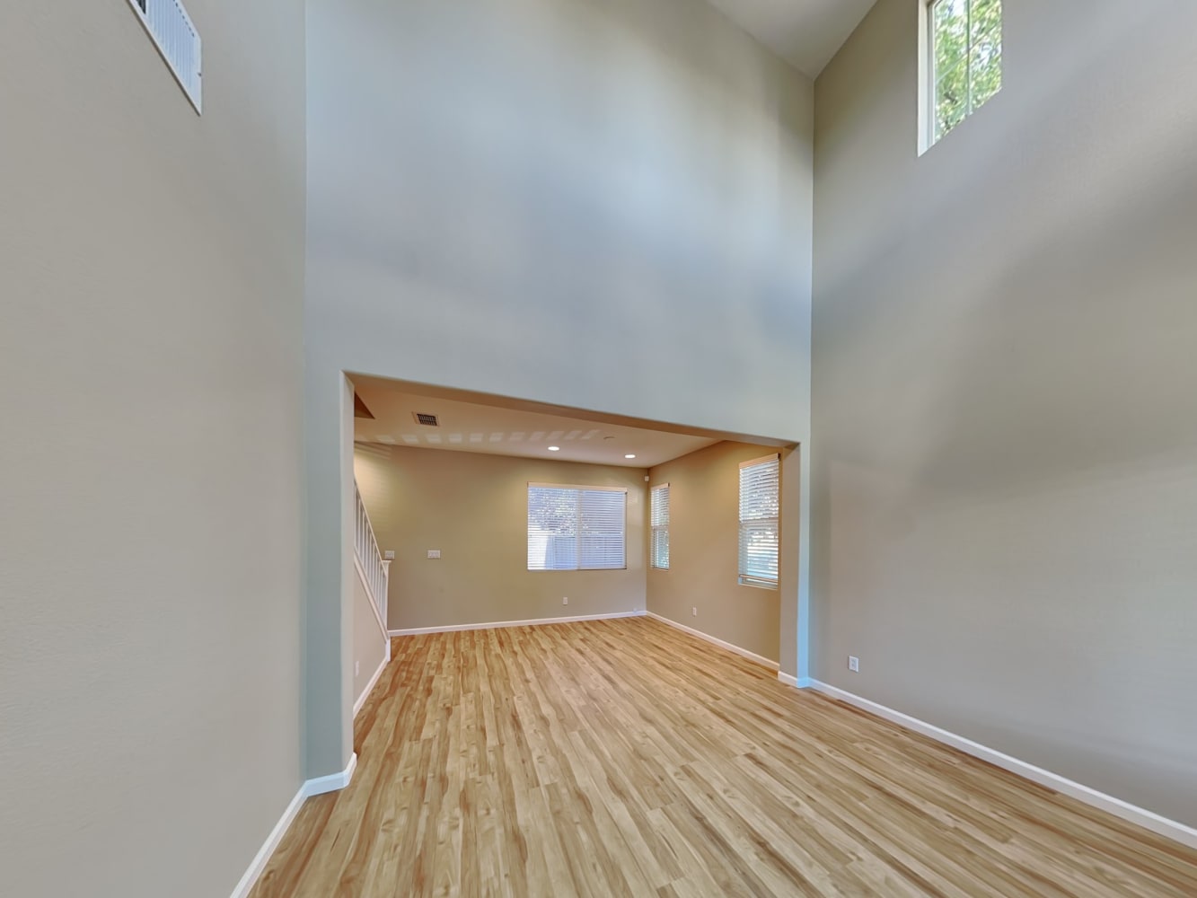 6 Stilt Ct photo 4