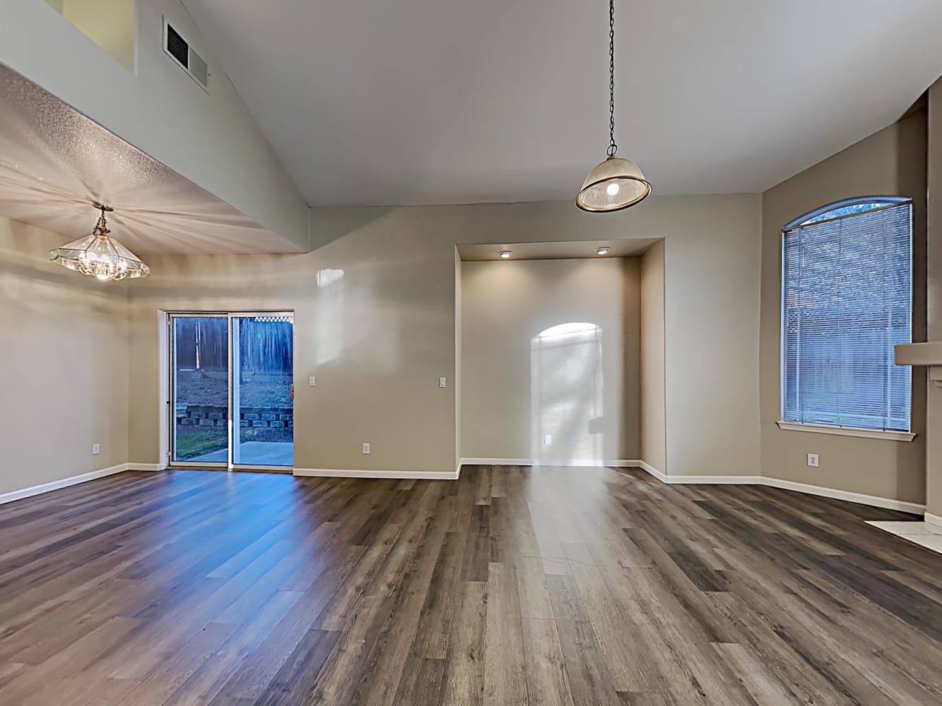2245 Fallwater Ln photo 5