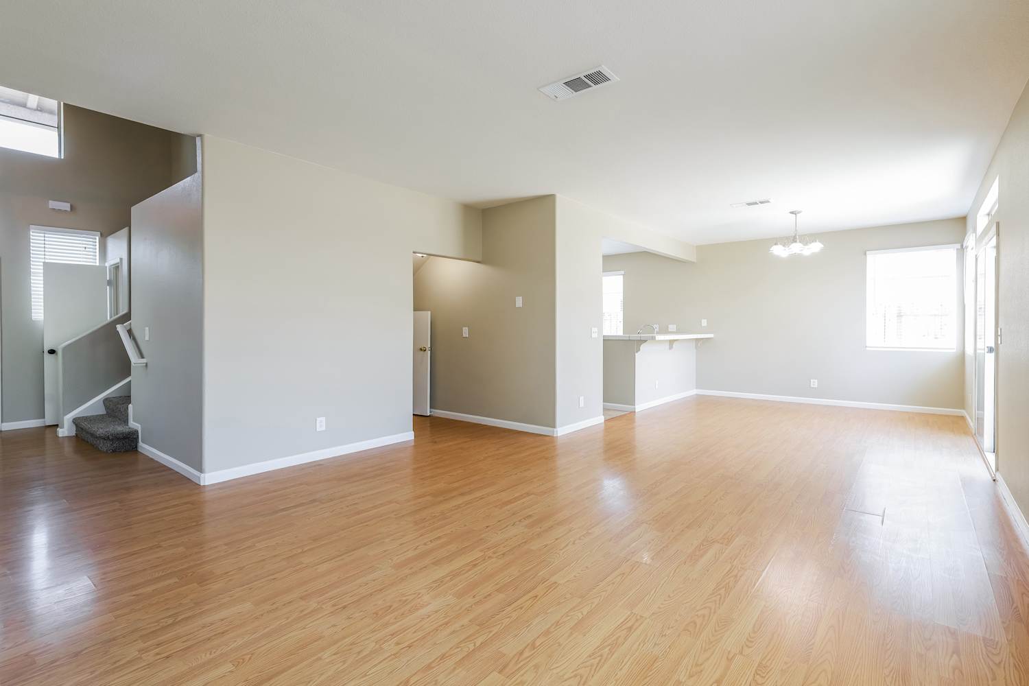 4421 Fall Ln photo 5