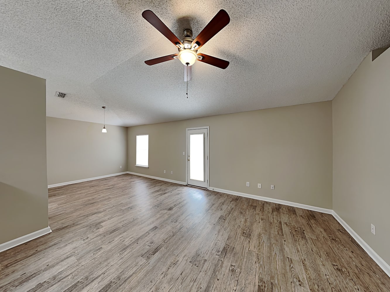 4549 Cobblefield Cir E photo 4
