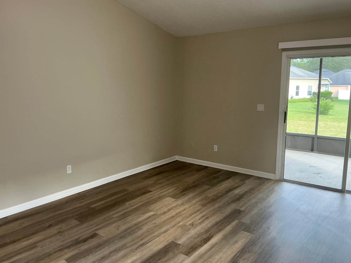 3525 Live Oak Hollow Dr photo 3