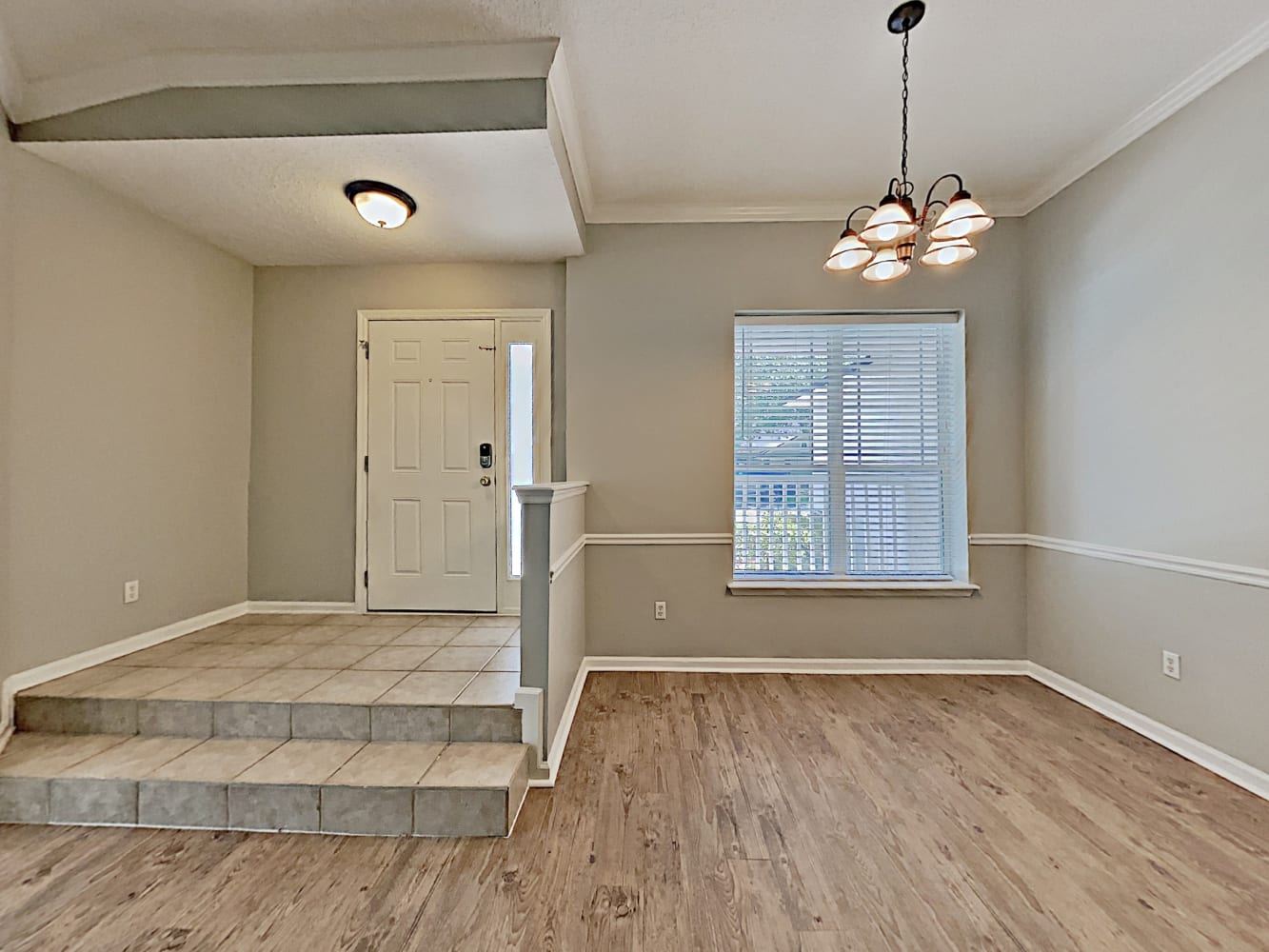 1120 Stonehedge Trail Ln photo 3
