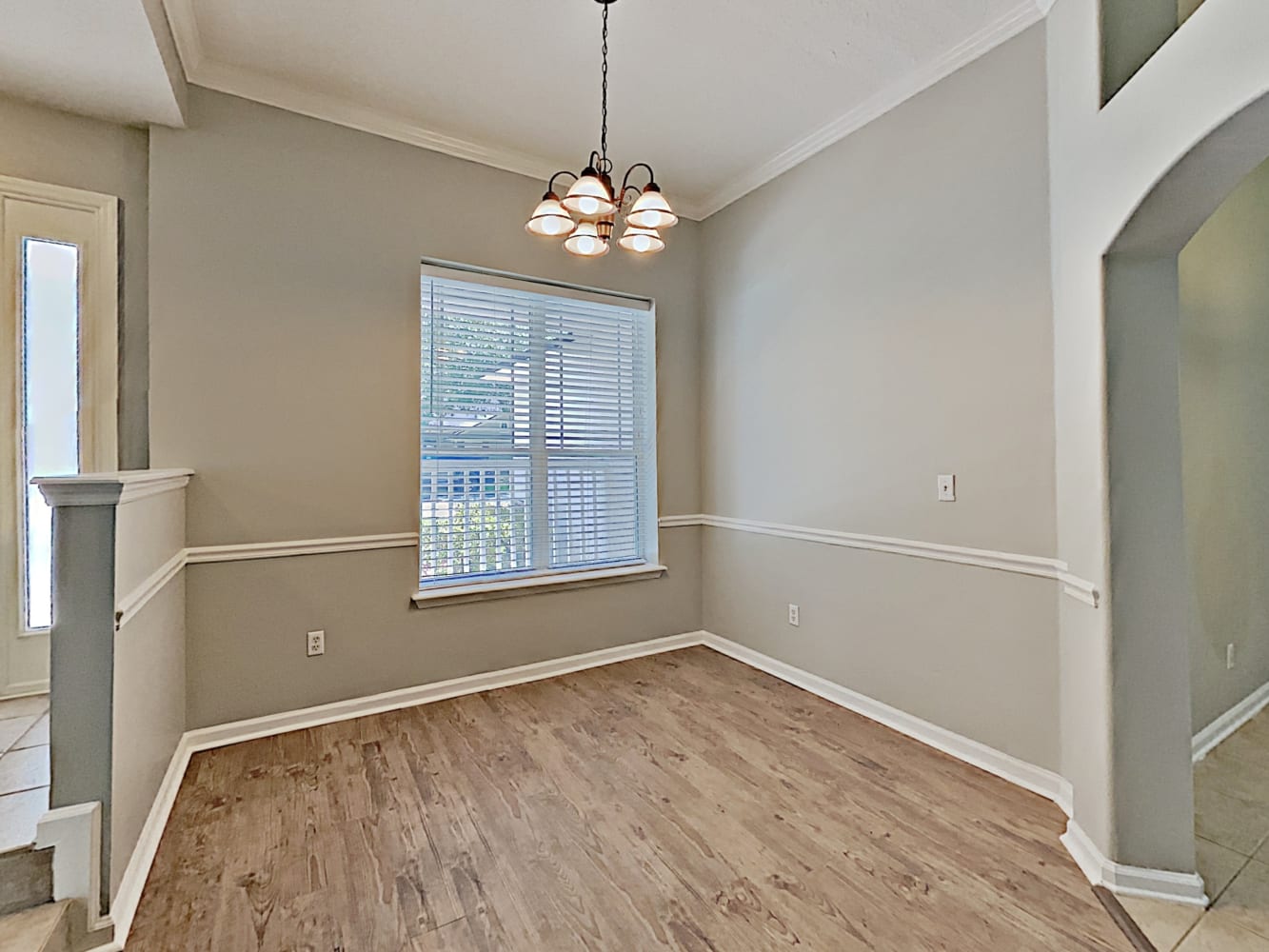 1120 Stonehedge Trail Ln photo 4