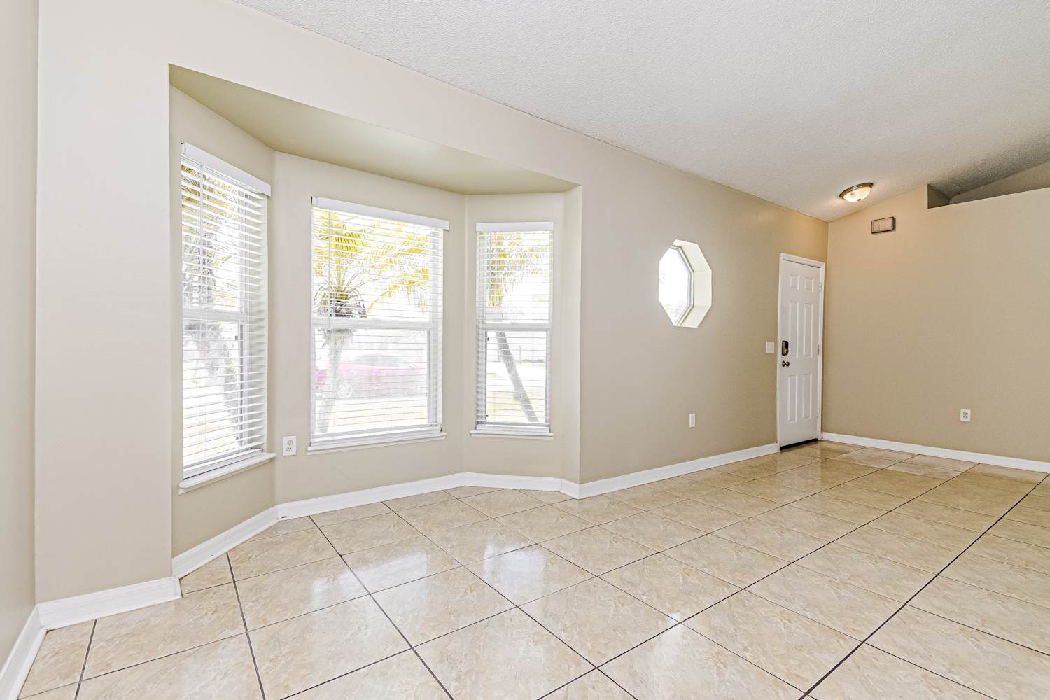 1160 Saint Tropez Ct photo 5