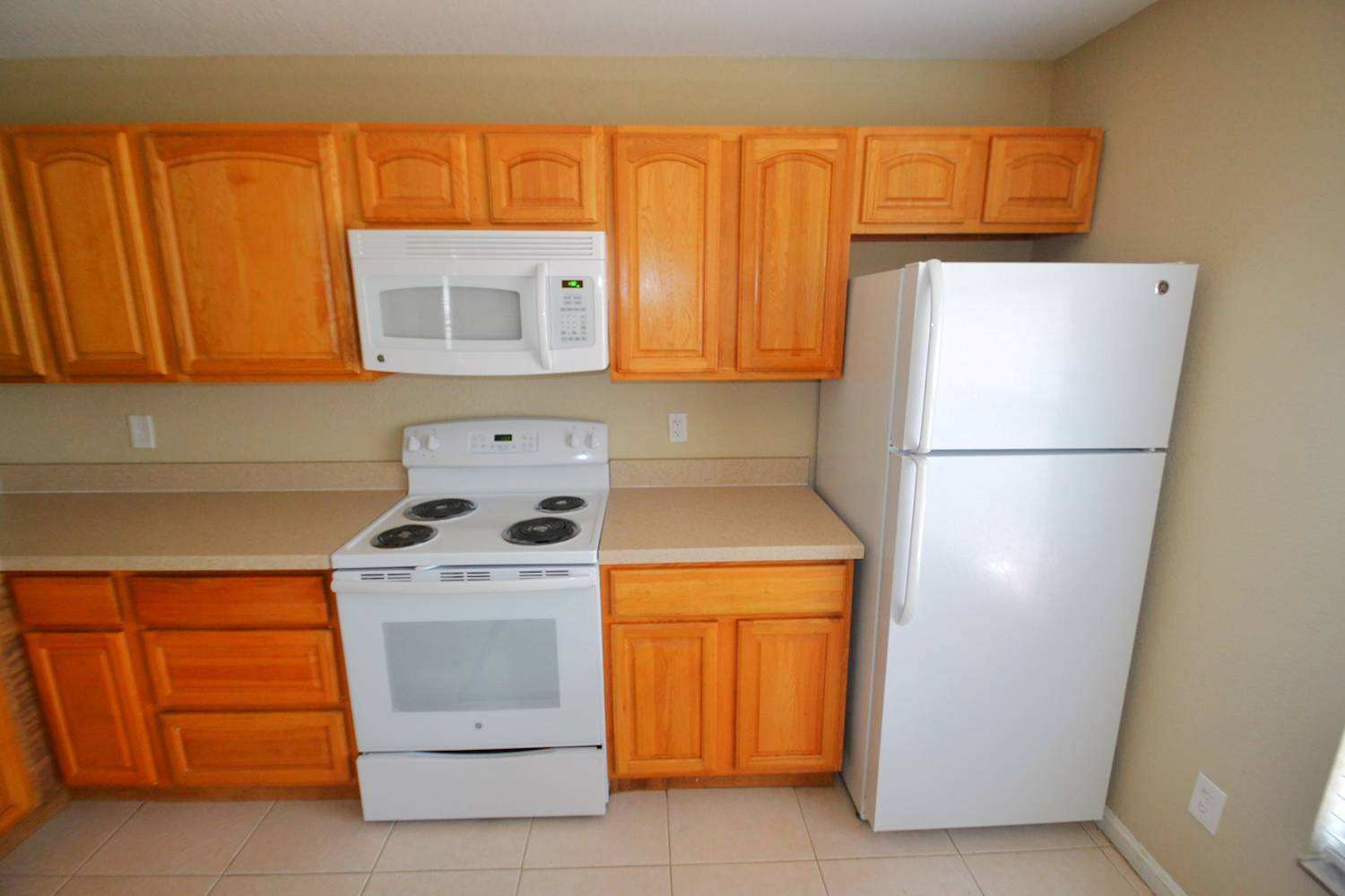 3226 Owassa Ct photo 4