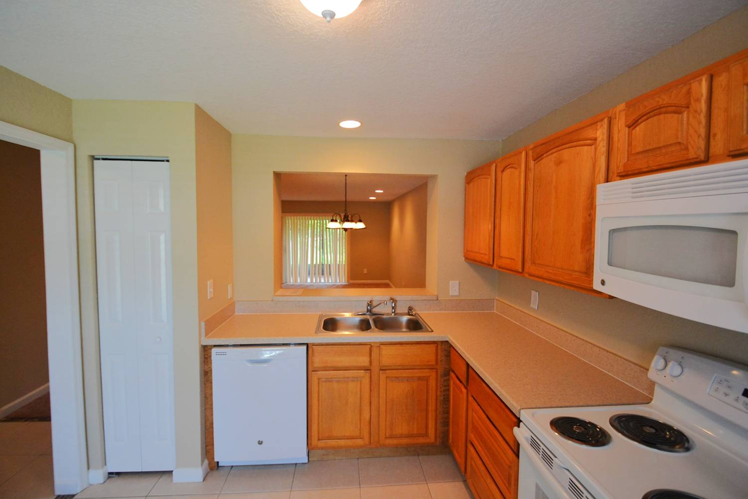 3226 Owassa Ct photo 3