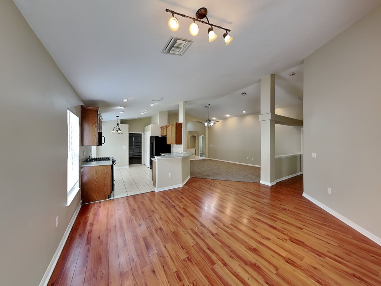 33238 Irongate Dr photo 5