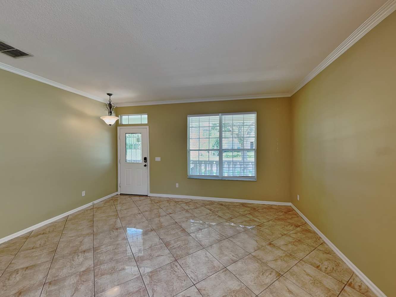 5547 Remsen Cay Ln photo 4