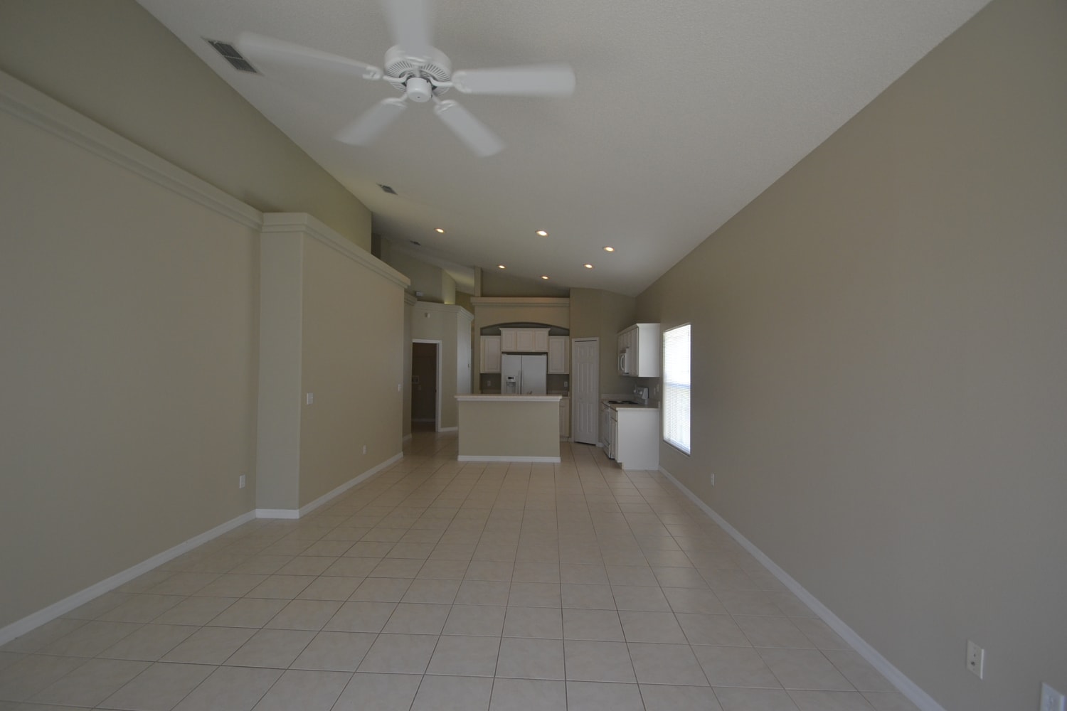 1628 Morning Star Dr photo 4