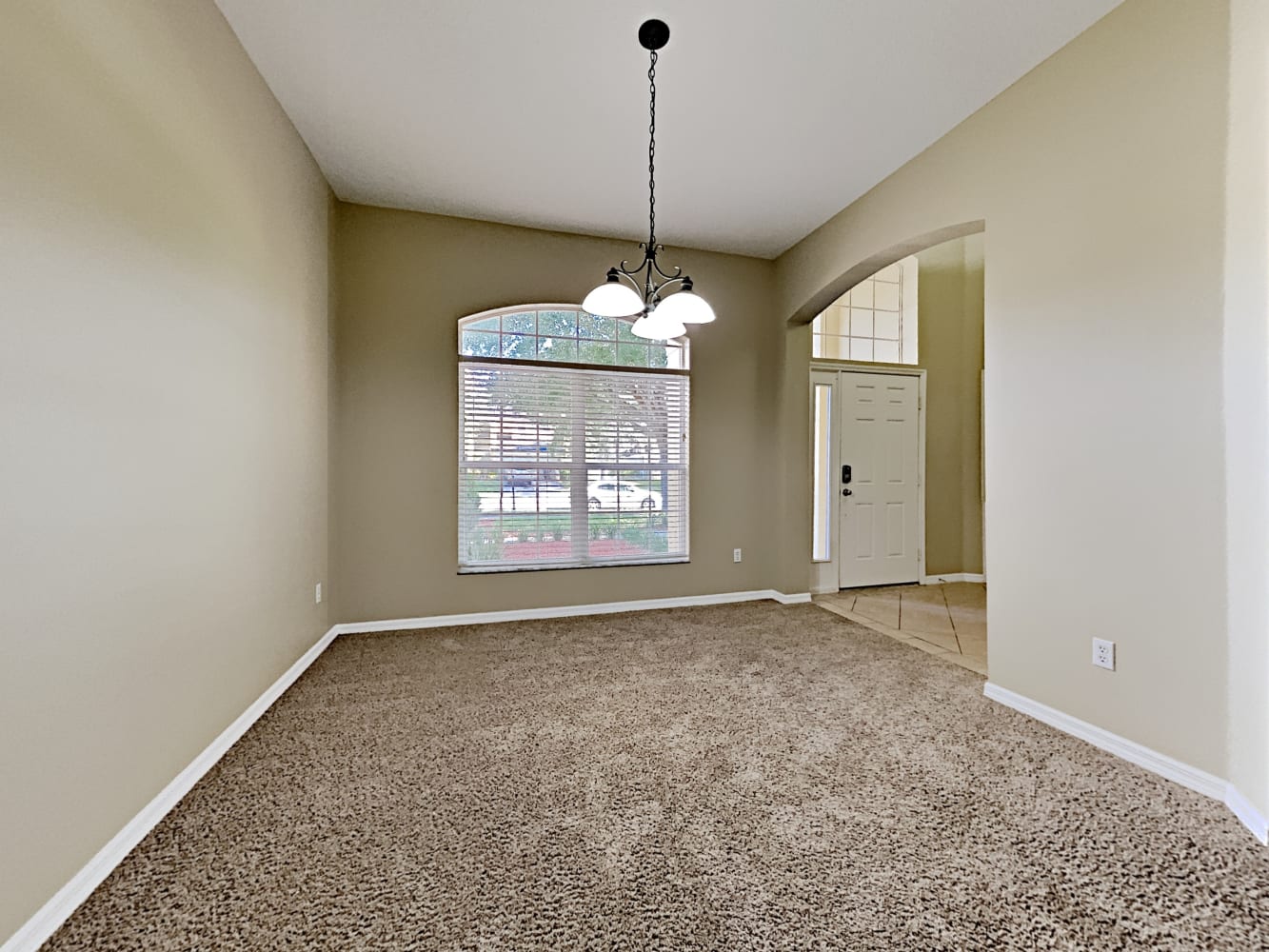 3539 Rolling Hills Ln photo 4
