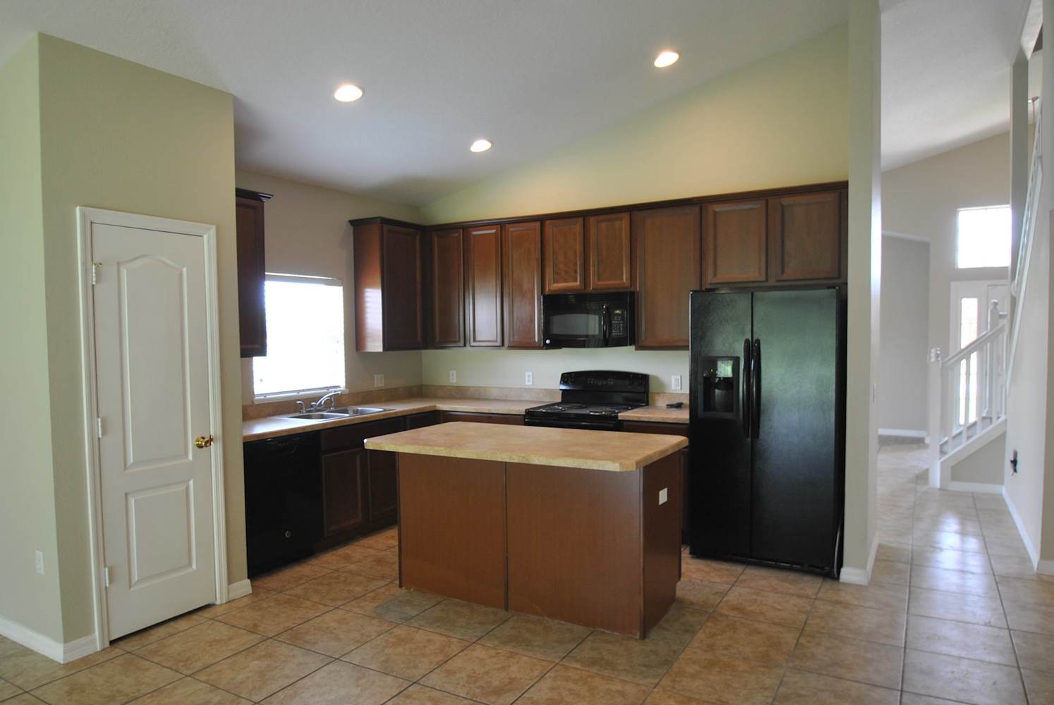 3144 Dasha Palm Dr photo 3