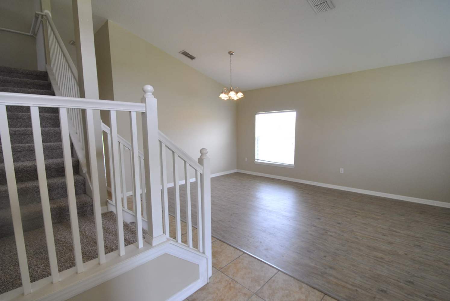 3144 Dasha Palm Dr photo 2