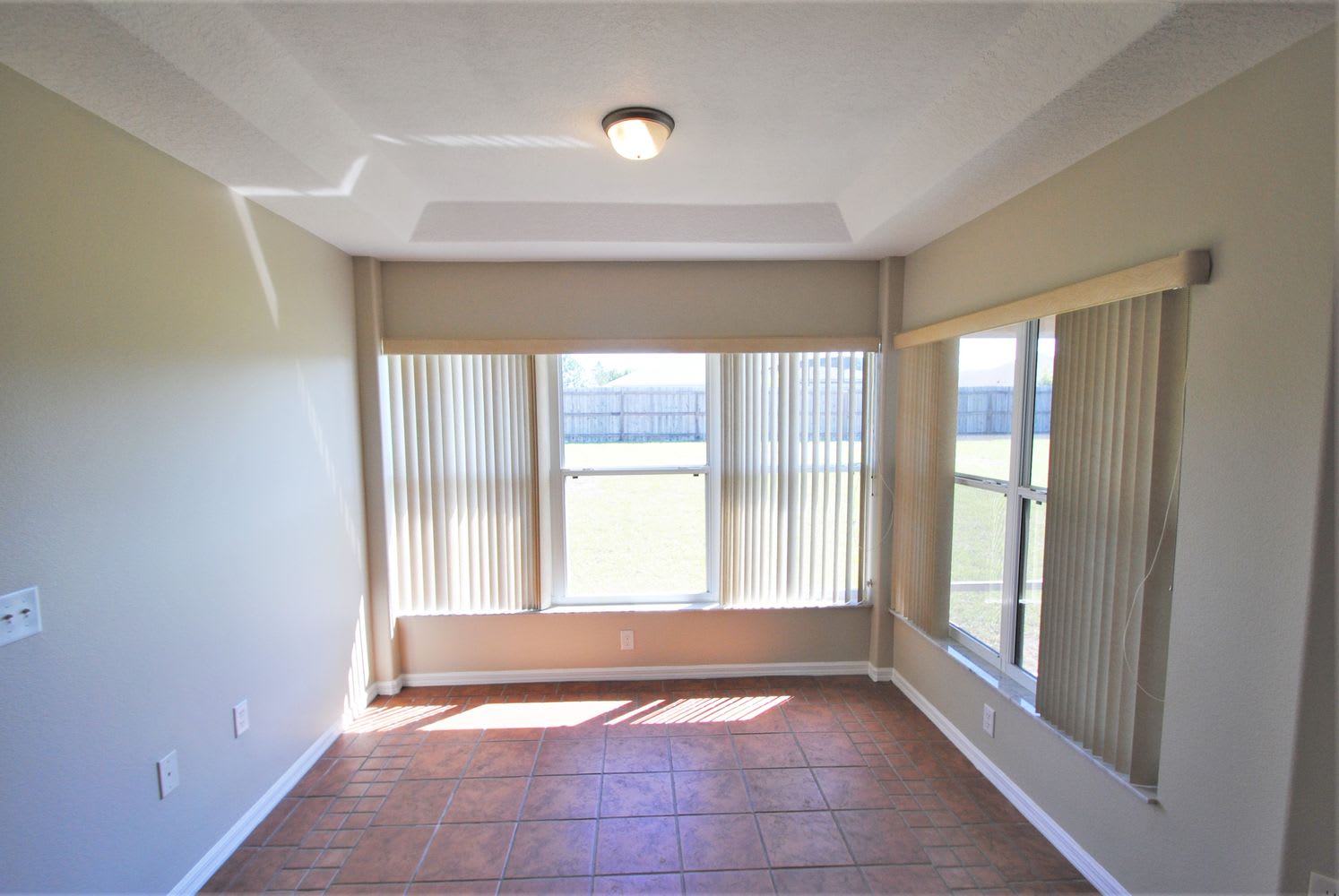 13343 Biscayne Dr photo 3