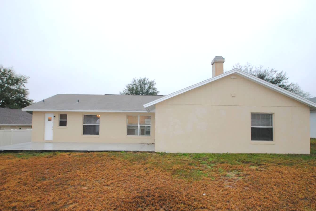 15643 Charter Oaks Trl photo 2