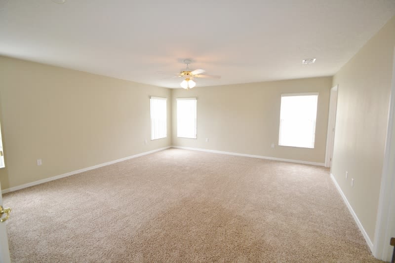 1033 Berkeley Dr photo 5