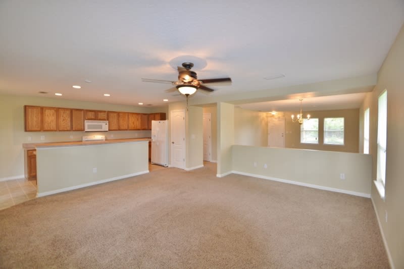 1727 Mitten Ter photo 3