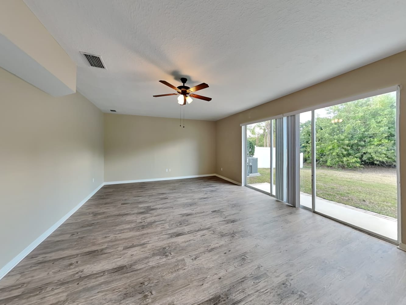 11402 Callaway Pond Dr photo 5