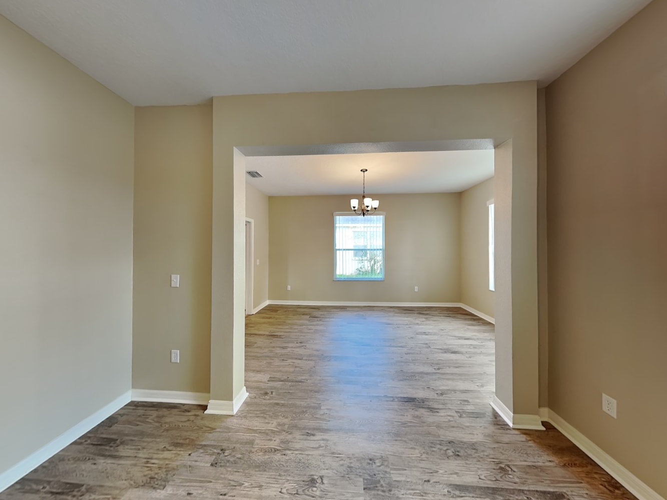 11402 Callaway Pond Dr photo 4