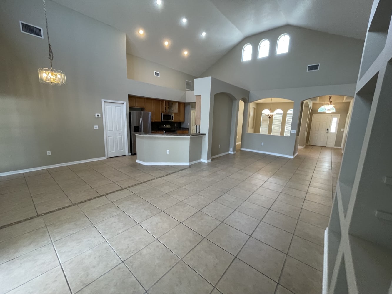 16901 Nikki Ln photo 2