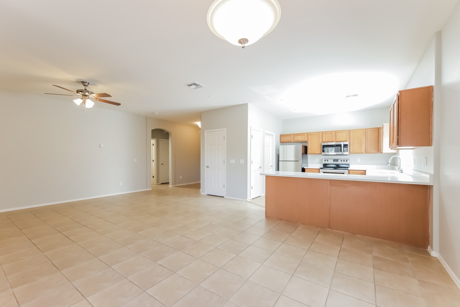 2258 S 88 Drive photo 4