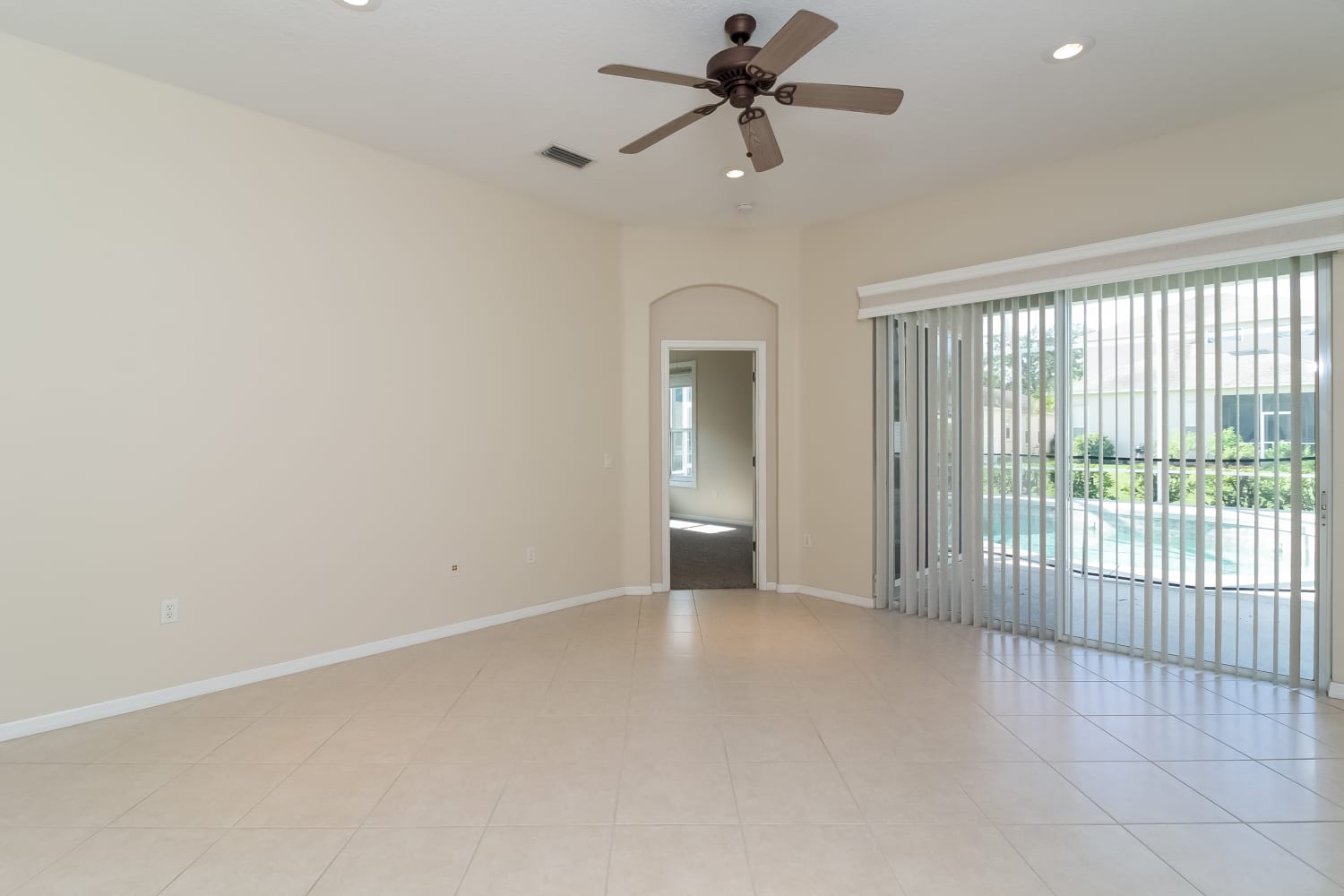 11518 Pimpernel Dr photo 3