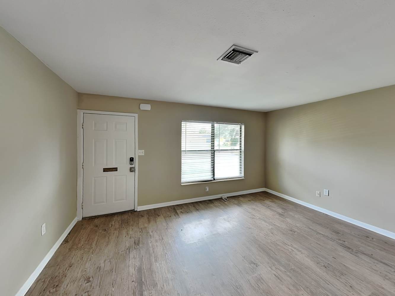 5343 Colewood Pl photo 3