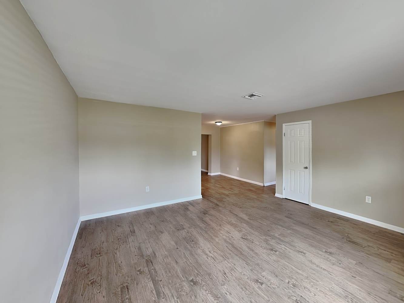5343 Colewood Pl photo 4