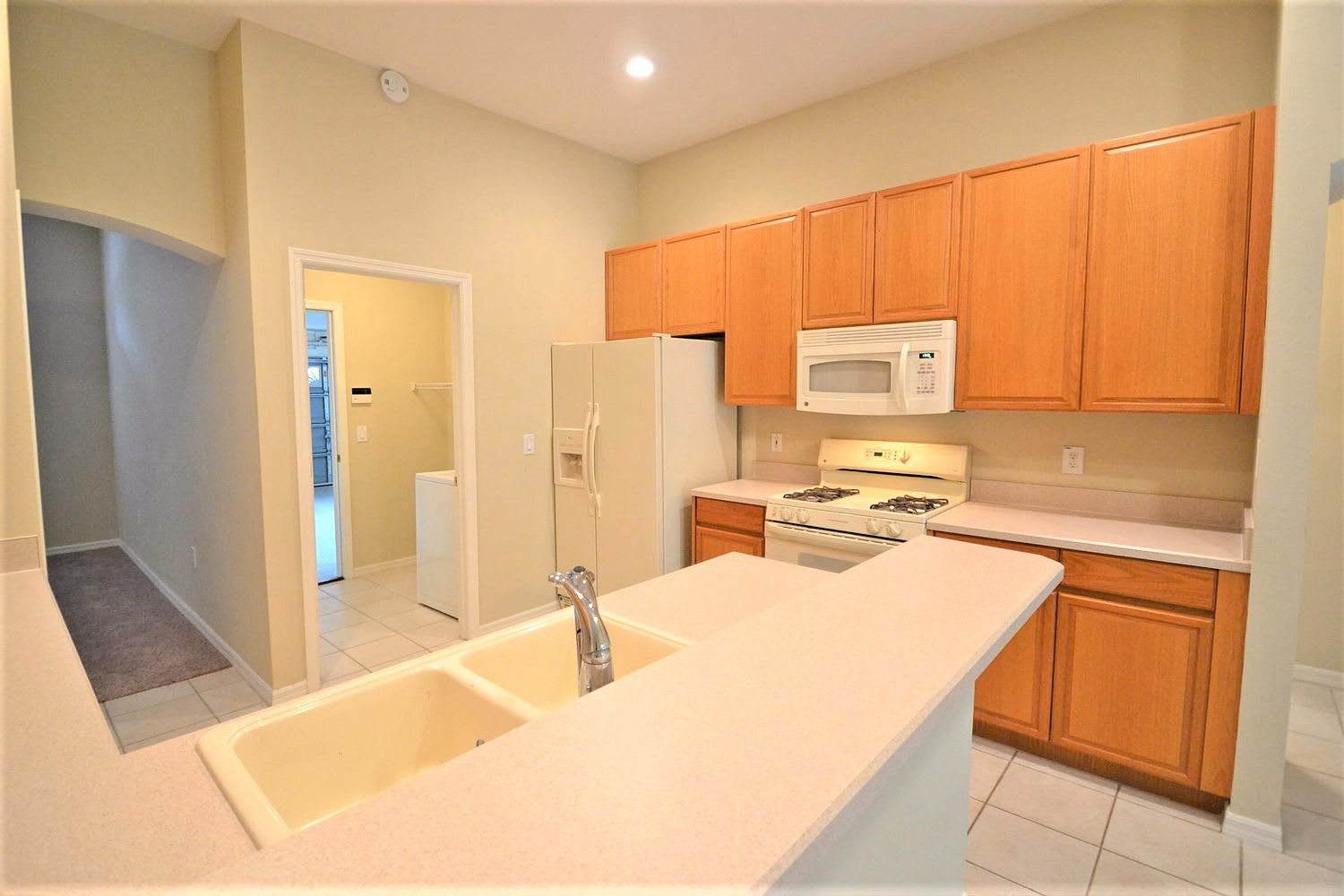 10142 Whisper Pointe Dr photo 3