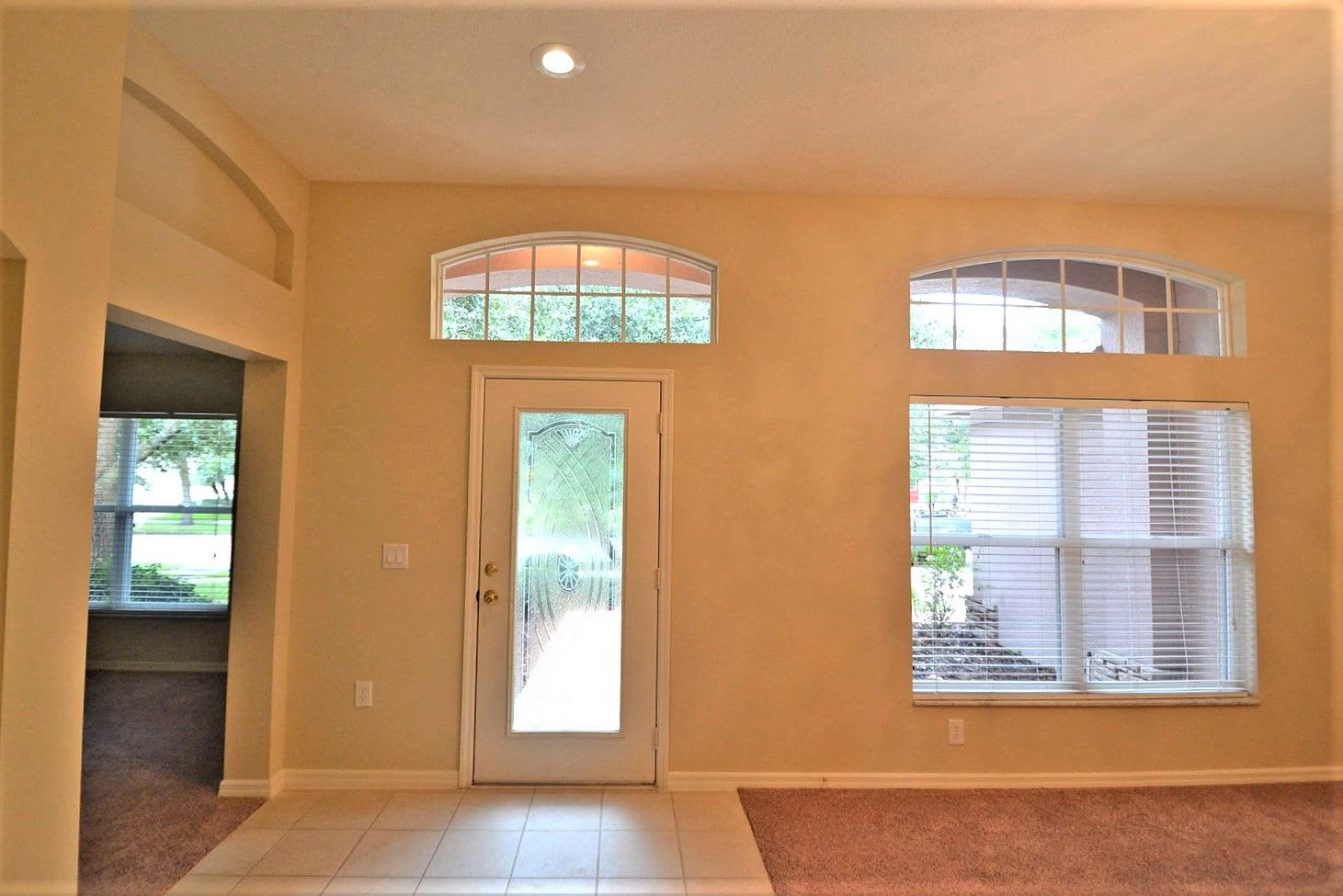 10142 Whisper Pointe Dr photo 2