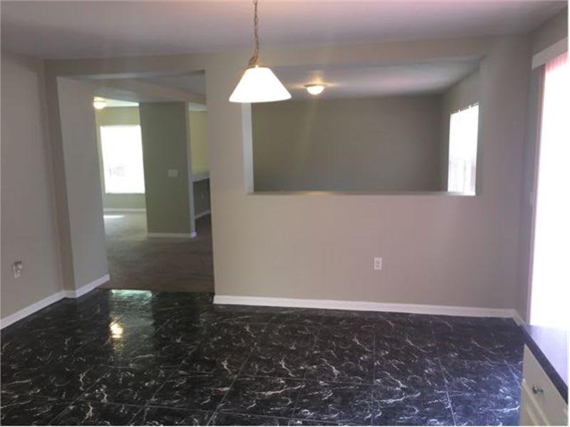 7352 Hunters Greene Cir photo 2