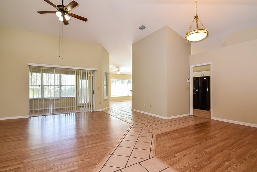 4011 Thackery Way photo 4