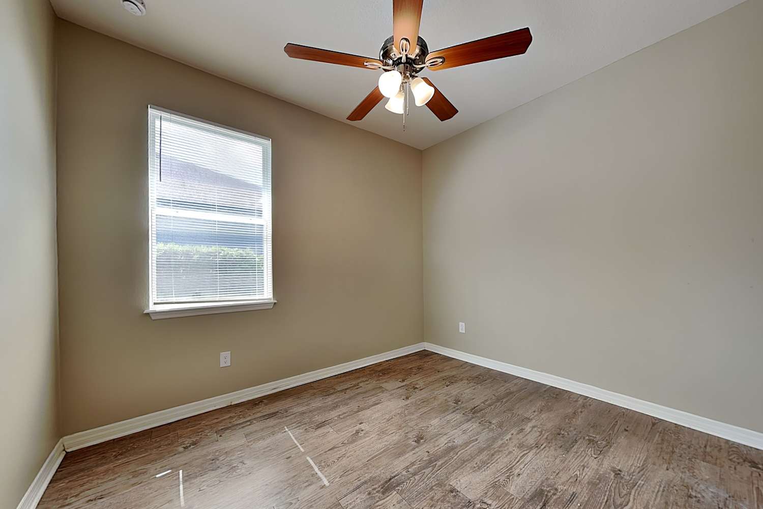 15634 Starling Water Dr photo 5