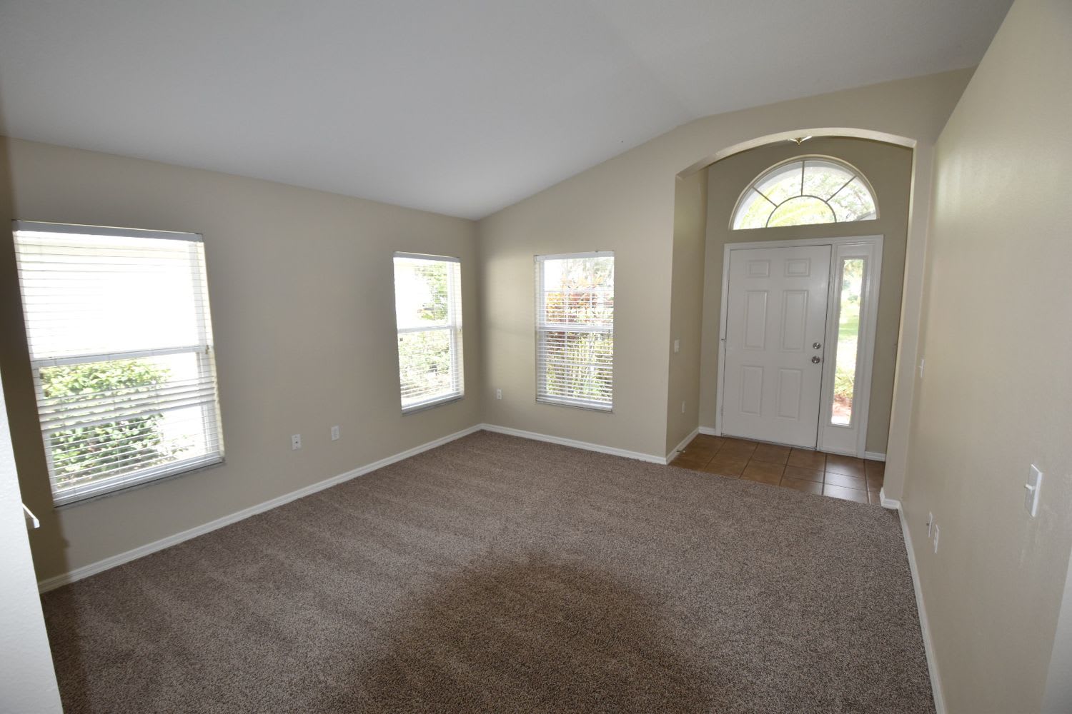 11286 Beebalm Cir photo 3