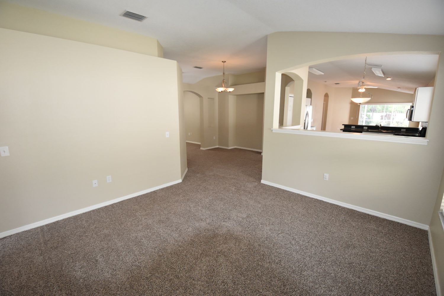 11286 Beebalm Cir photo 2