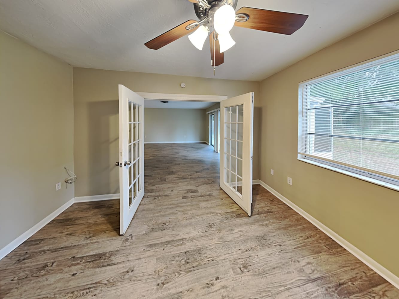 155 Talley Dr photo 4