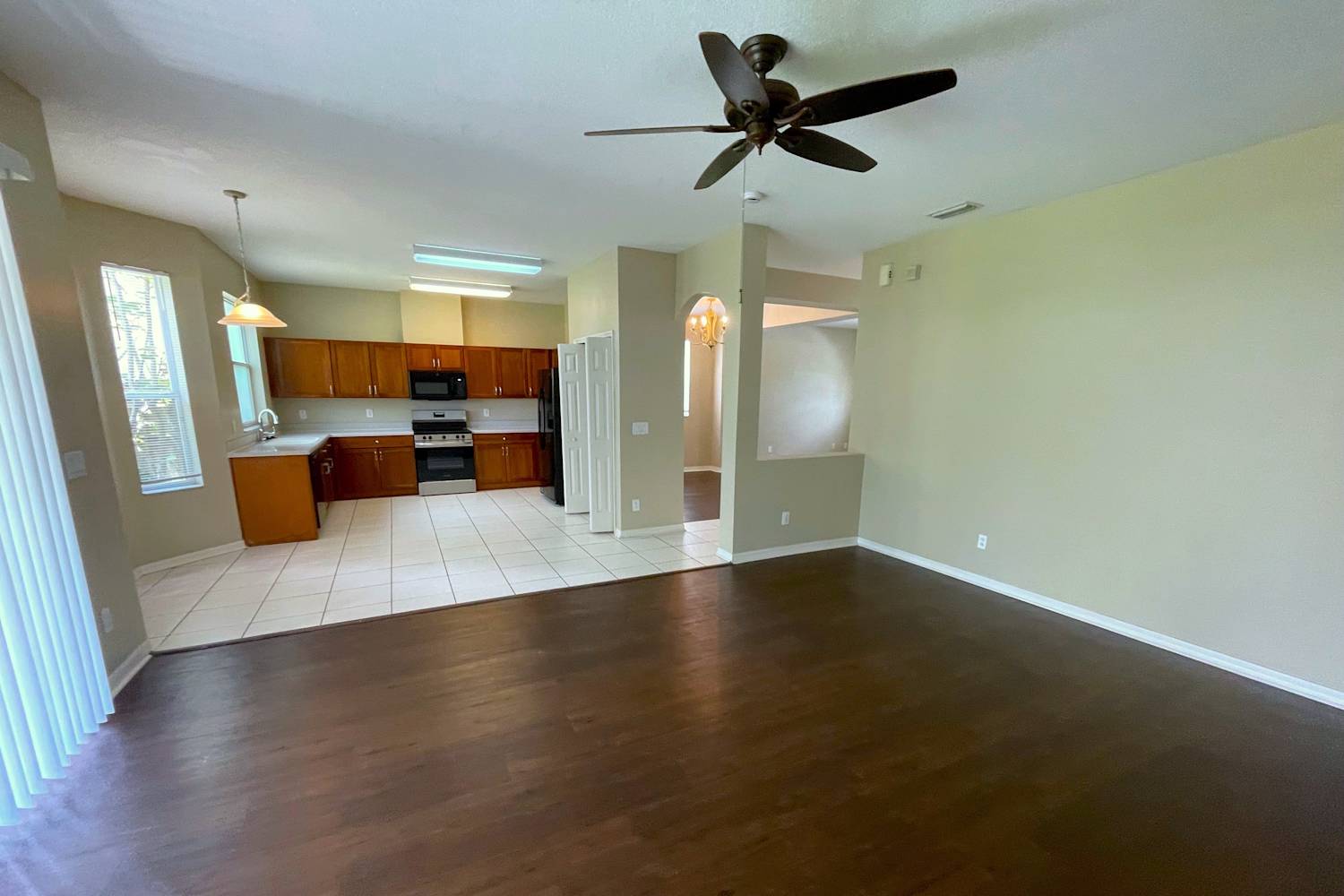 3604 Beneraid St photo 4