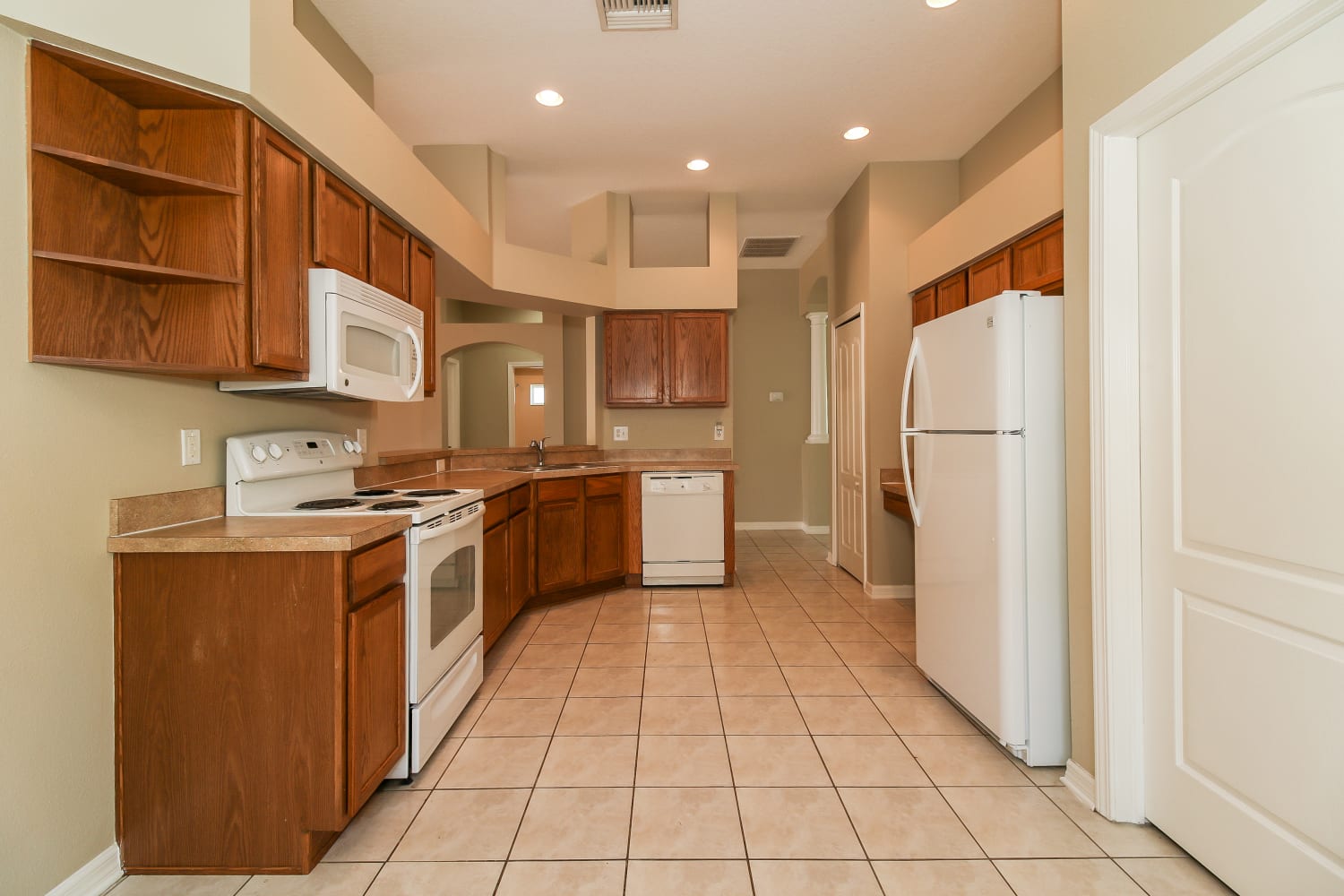 449 Stone Briar Dr photo 5