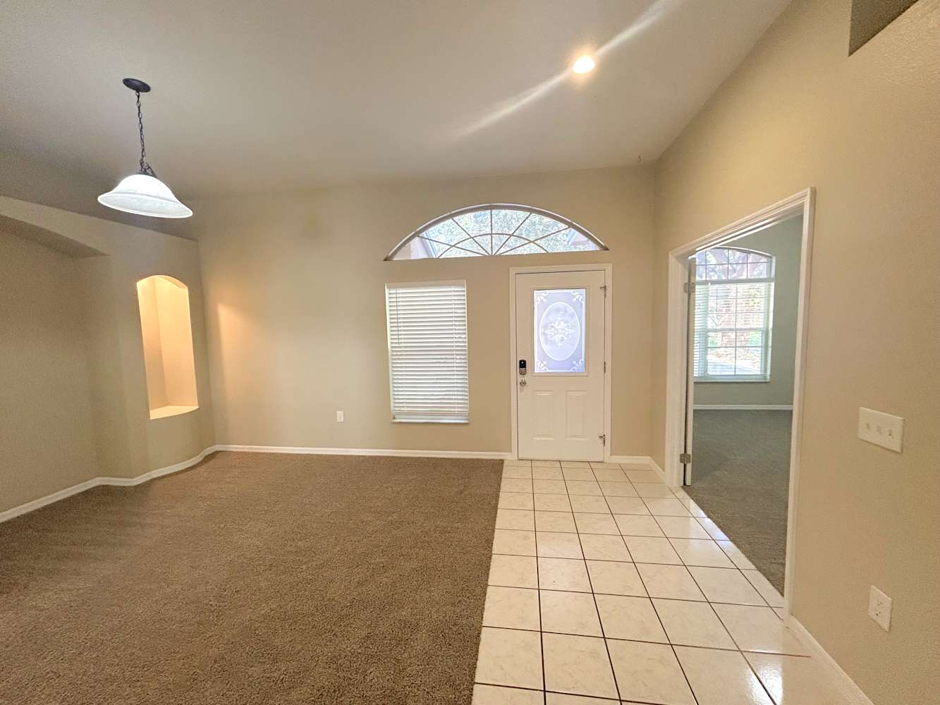 2214 Glen Mist Dr photo 2