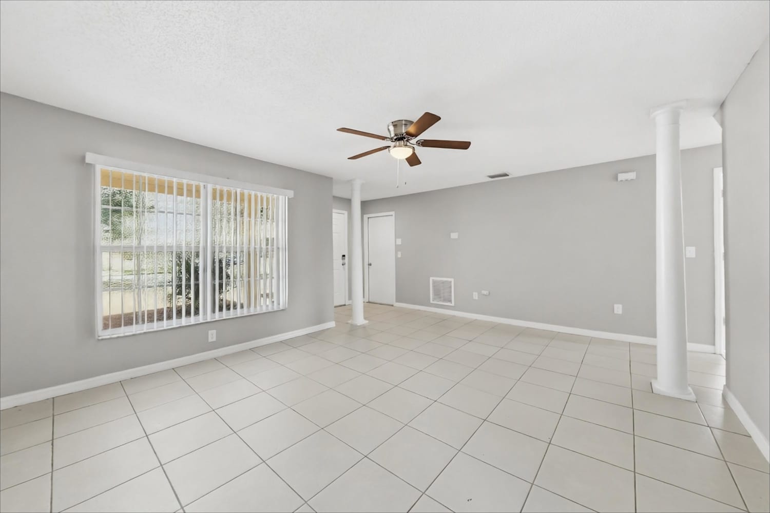 6617 Northhaven Ct photo 5