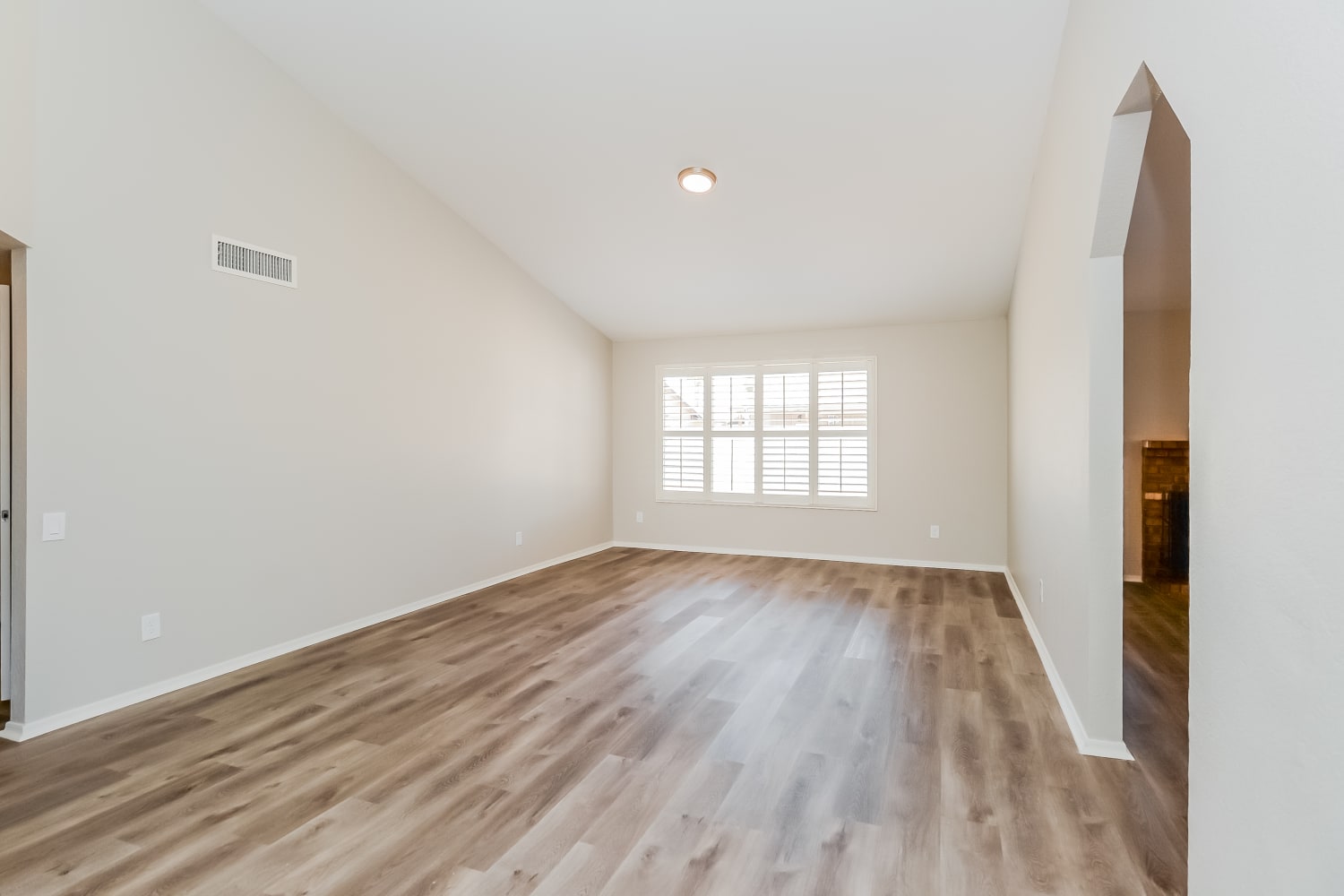 7918 W Dreyfus Dr photo 4