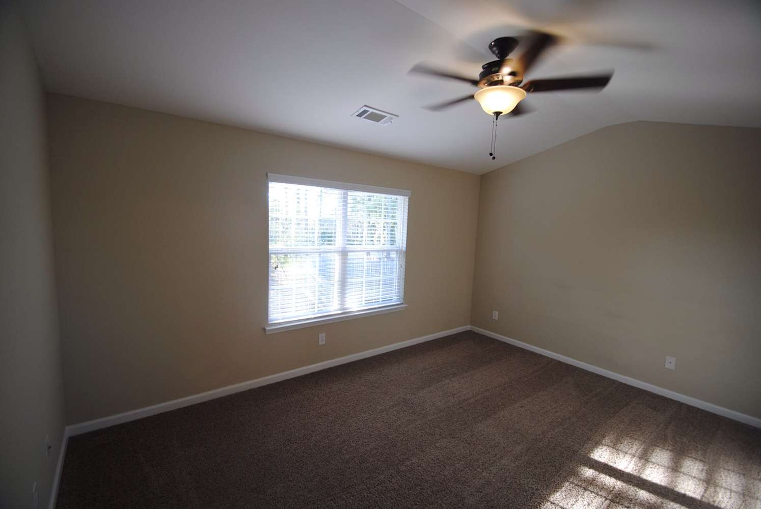 5001 Amethyst Dr photo 5