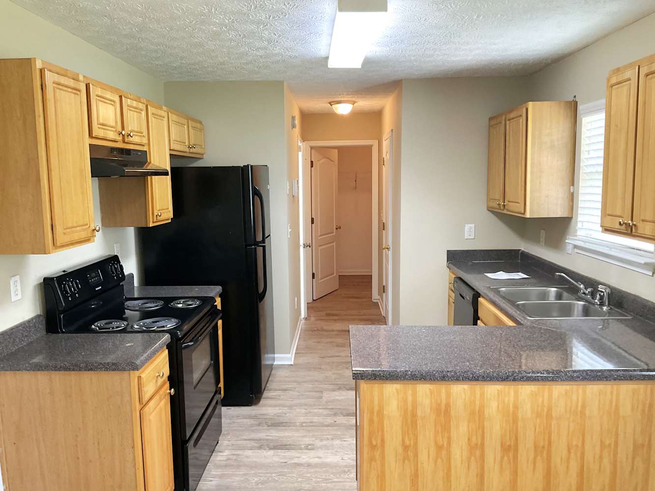2514 Brookgate Way photo 3