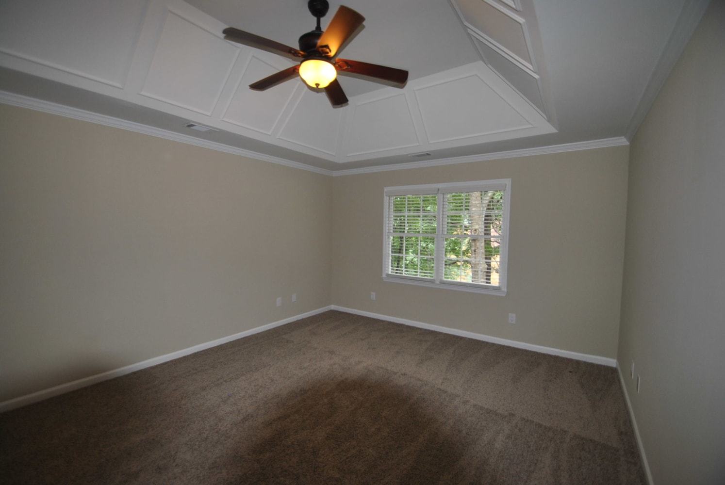7280 Waters Edge Dr photo 5